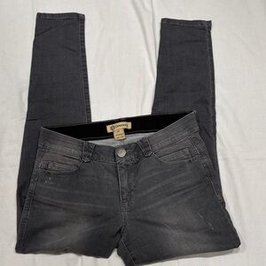 Democracy Women's Gray Skinny Jeans